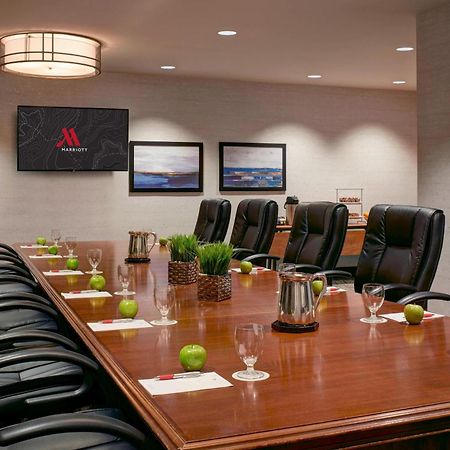 Kansas City Airport Marriott מראה חיצוני תמונה
