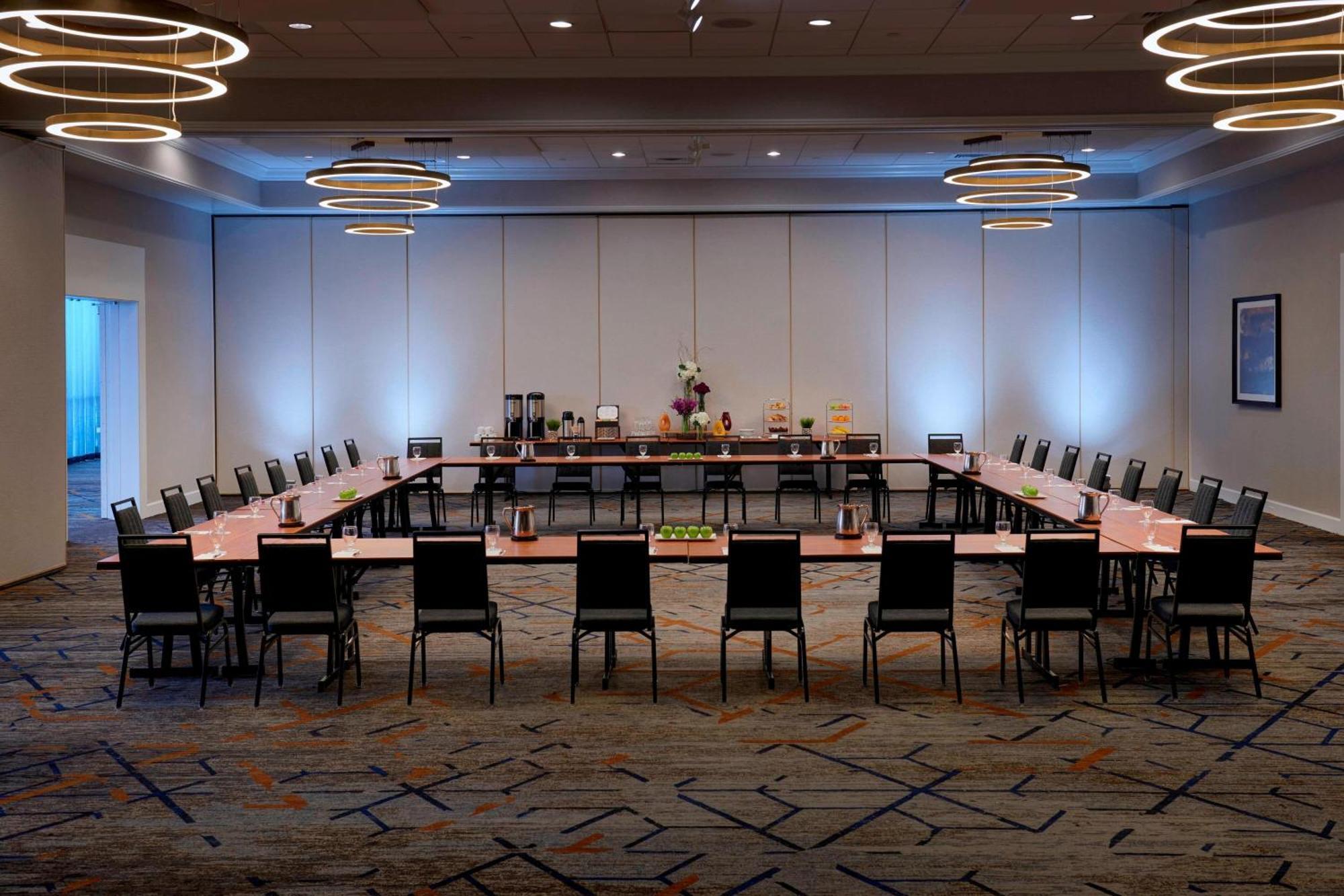 Kansas City Airport Marriott מראה חיצוני תמונה