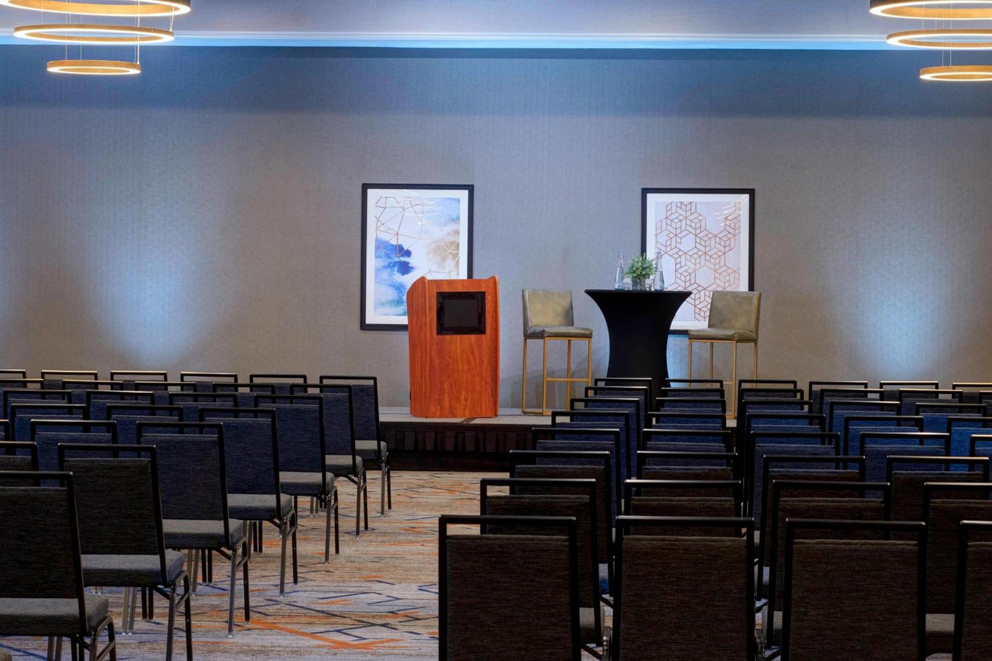 Kansas City Airport Marriott מראה חיצוני תמונה